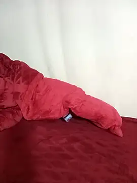 Snapshot of Em-mupmup chatting on 21, 12, 2025 Em-mupmup online show from 21, 12, 2025