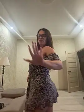 Milana8263 online show from 3, 3, 2026