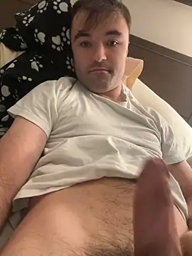 Snapshot of Rkoury39 chatting on 17, 11, 2025 Rkoury39 online show from 17, 11, 2025