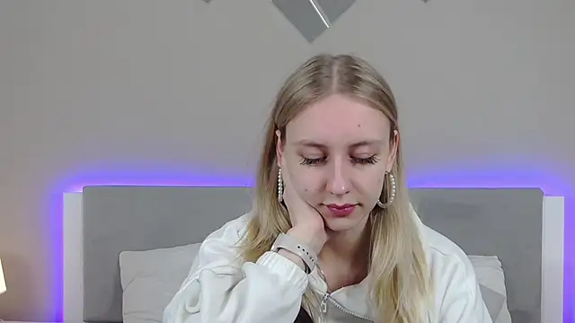 RachaelCute online show from 25, 4, 2026