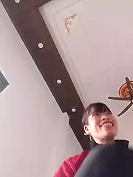 Snapshot of Nhi-2k chatting on 10, 11, 2025 Nhi-2k online show from 10, 11, 2025