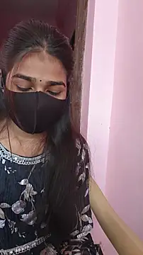 Iamyourdarling online show from 11, 11, 2025