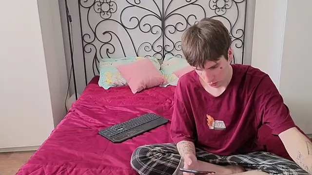 Danny loves Mary online show from 30, 4, 2026