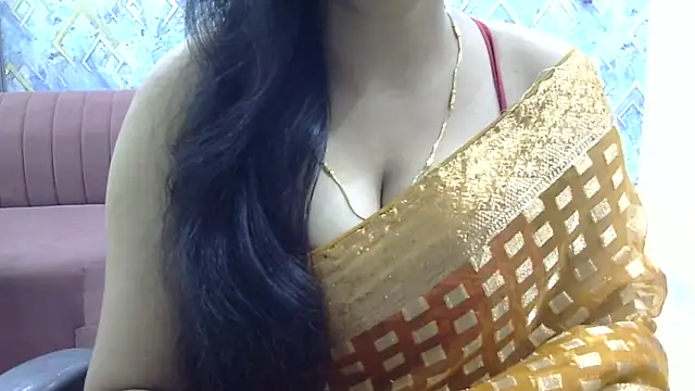 Zoya-sexy online show from 6, 5, 2026