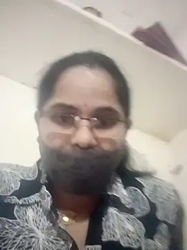 nisha sexi online show from 2, 2, 2026