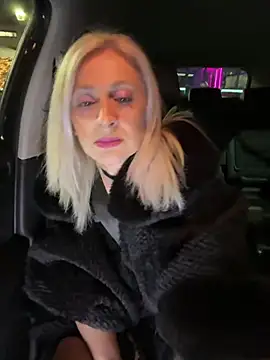 HOTLadyluna online show from 27, 2, 2026