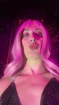 HOTLadyluna online show from 23, 7, 2026