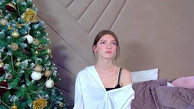 Snapshot of SophiaProve chatting on 9, 1, 2026 SophiaProve online show from 9, 1, 2026