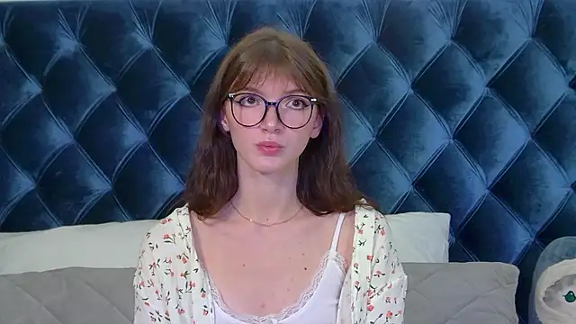 Snapshot of SophiaProve chatting on 1, 3, 2026 SophiaProve online show from 1, 3, 2026