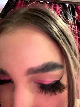 Marisaaasss online show from 25, 11, 2025