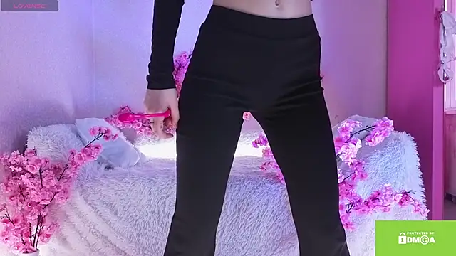 Kitty gaze online show from 30, 4, 2026