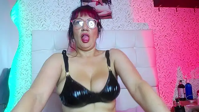 adalya y online show from 29, 4, 2026