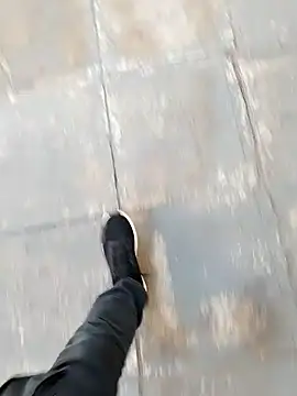 Unknown18cmxh online show from 18, 12, 2025