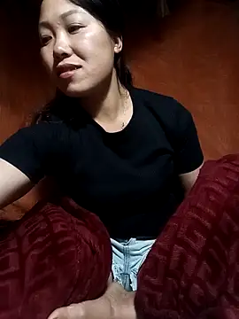 Snapshot of mi_ka_mi chatting on 15, 3, 2026 mi ka mi online show from 15, 3, 2026