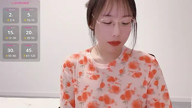 Snapshot of suisui322 chatting on 9, 1, 2026 suisui322 online show from 9, 1, 2026