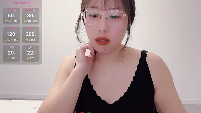 Snapshot of suisui322 chatting on 10, 1, 2026 suisui322 online show from 10, 1, 2026