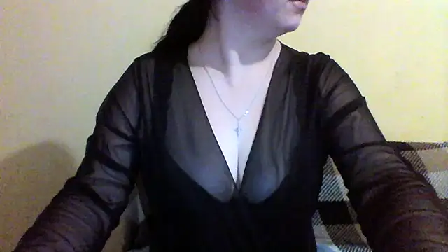 Snapshot of Vitalina282128 chatting on 8, 1, 2026 Vitalina282128 online show from 8, 1, 2026