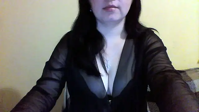 Snapshot of Vitalina282128 chatting on 8, 1, 2026 Vitalina282128 online show from 8, 1, 2026
