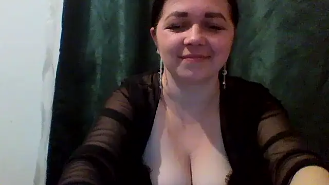 Vitalina282128 online show from 5, 5, 2026