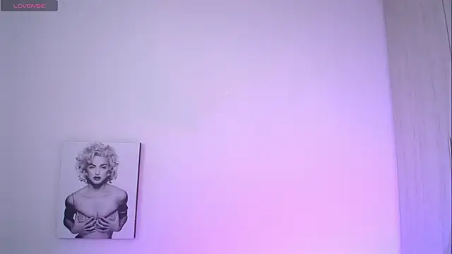 Snapshot of Millie_bobby chatting on 25, 6, 2026 Millie bobby online show from 25, 6, 2026