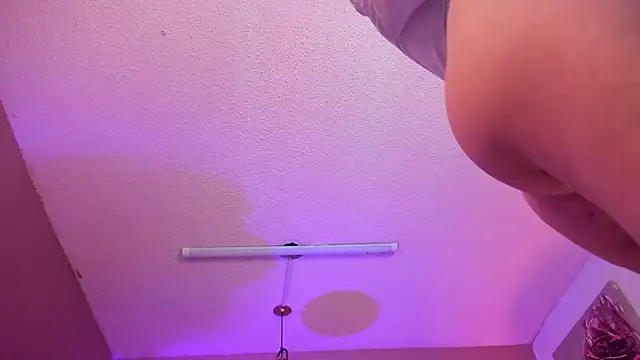 Velvet Dreamss online show from 1, 8, 2026