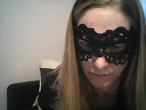 MelleEloa online show from 5, 12, 2025