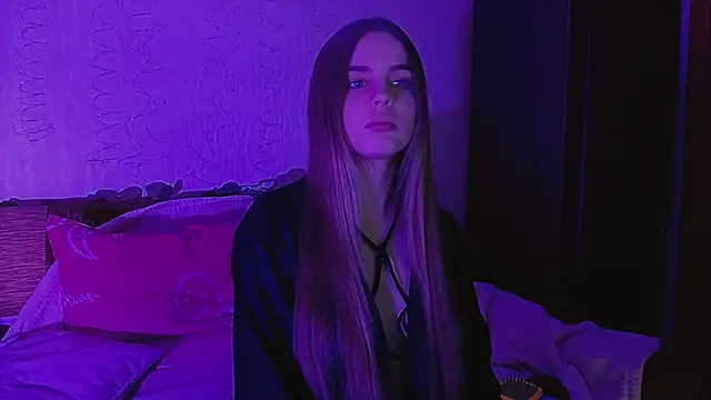 AlicaLOVEalisa777 online show from 17, 12, 2025