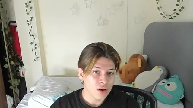 Felix kitty online show from 11, 11, 2025