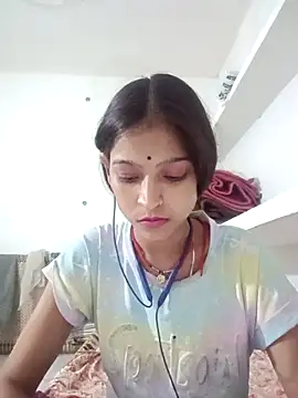 Mohnicute online show from 6, 5, 2026