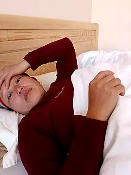 girl-hot2x online show from 6, 2, 2026