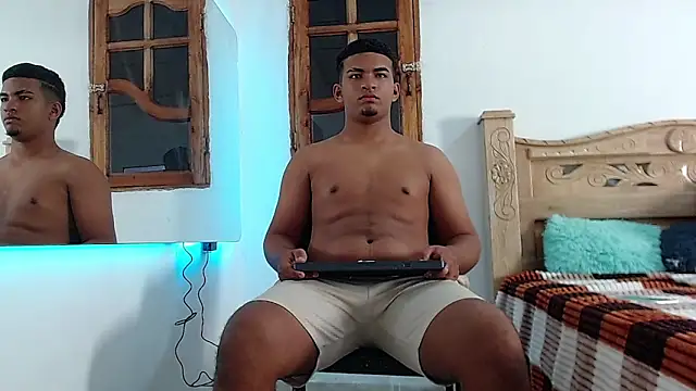 Snapshot of mathews___ chatting on 12, 11, 2025 mathews online show from 12, 11, 2025