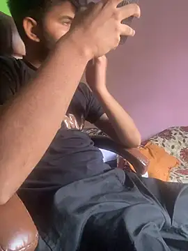 hotyyyyjonny online show from 24, 6, 2026