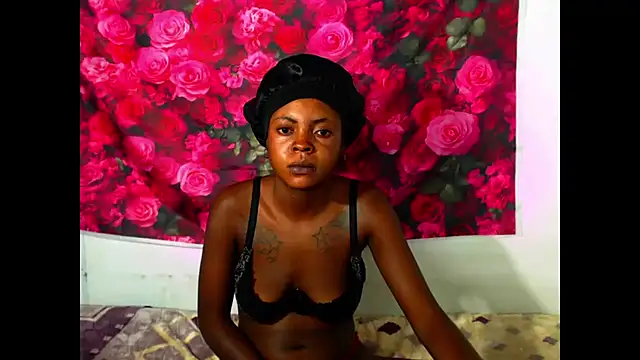 Sweeteboneycherry online show from 16, 3, 2026