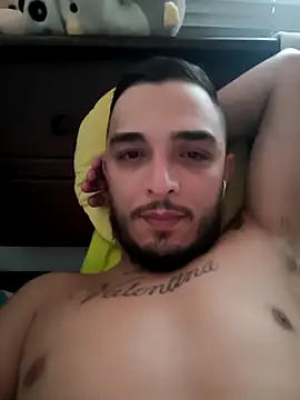 Snapshot of mohamedkarimm chatting on 20, 12, 2025 mohamedkarimm online show from 20, 12, 2025