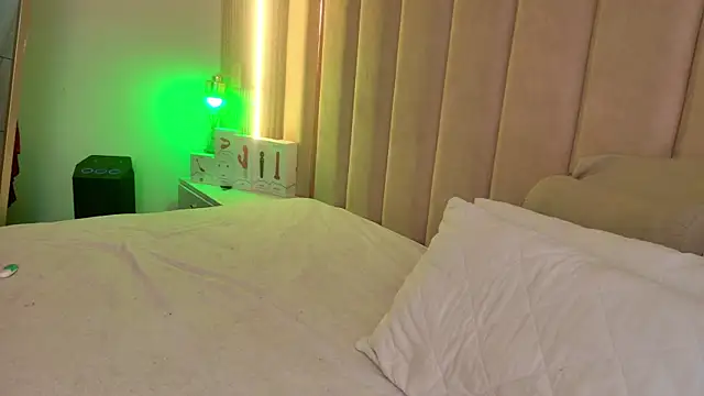 Iamnyxy online show from 8, 5, 2026