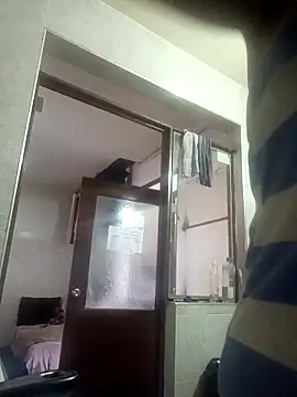 Tiff Dirty69 online show from 5, 3, 2026