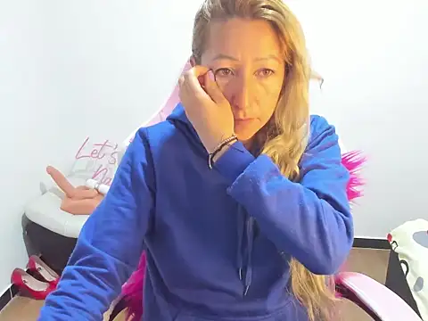 chrystal sl852 online show from 1, 12, 2025