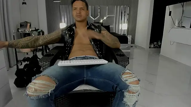 master leather online show from 25, 6, 2026