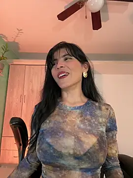 Snapshot of Cristal_Cerati_ chatting on 18, 3, 2026 Cristal Cerati online show from 18, 3, 2026