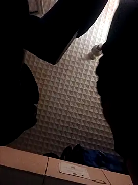 hotguy71000 online show from 29, 11, 2025