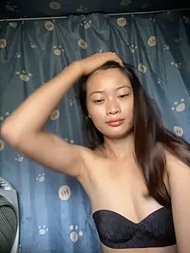 Snapshot of LanAnh-2k chatting on 12, 11, 2025 LanAnh-2k online show from 12, 11, 2025