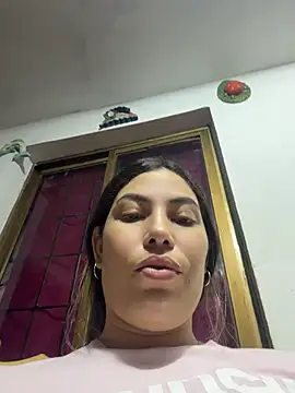 Anna Bitch Disgusting online show from 6, 5, 2026