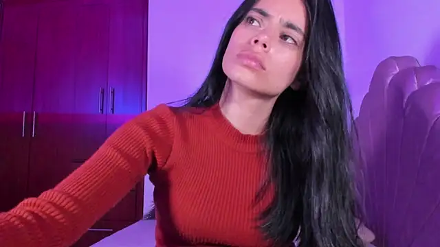 Bella Val online show from 18, 11, 2025