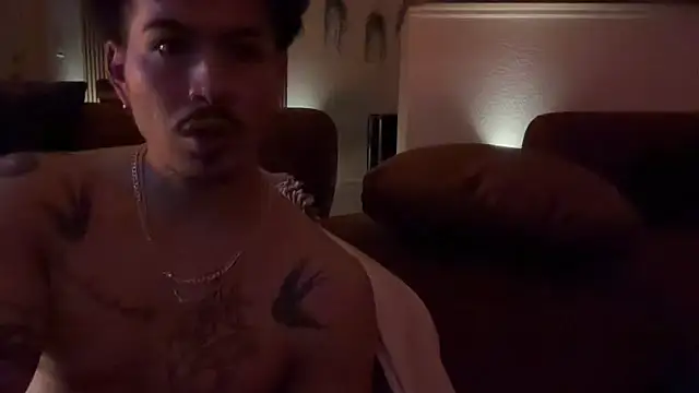 nudecouple100 online show from 22, 11, 2025