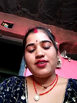 Hot kamla online show from 29, 4, 2026