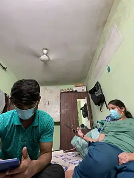 Cute hotzara online show from 13, 3, 2026