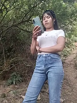 gugu0022 online show from 25, 5, 2026