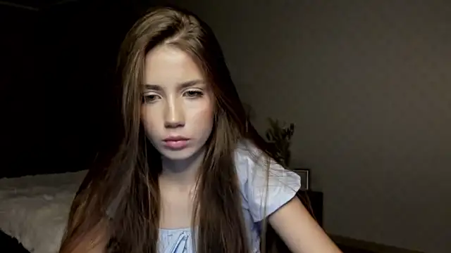 Snapshot of Aurora_Glow21 chatting on 16, 11, 2025 Aurora Glow21 online show from 16, 11, 2025