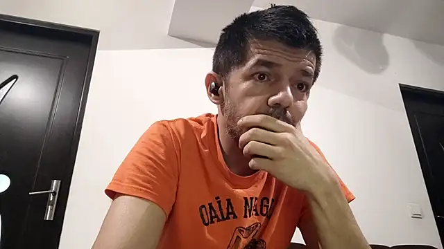 Snapshot of Dale_E chatting on 16, 3, 2026 Dale E online show from 16, 3, 2026