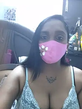 Snapshot of Dharshini98 chatting on 26, 5, 2026 Dharshini98 online show from 26, 5, 2026